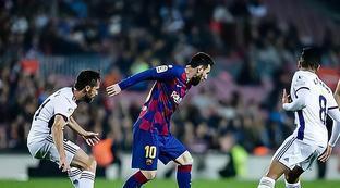 随着比赛的 随着比赛的